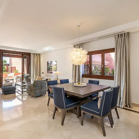 Atico Duplex Con Vistas Al Mar Daire Estepona