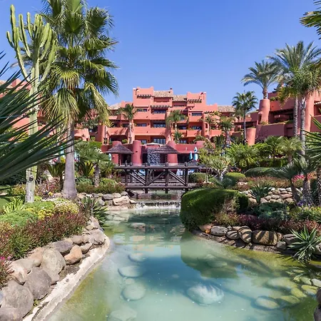 Atico Duplex Con Vistas Al Mar Estepona